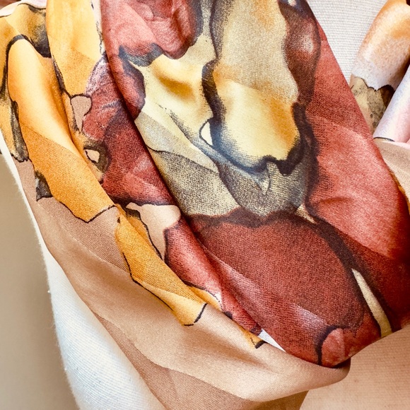 Italian made Scarf, 32” square - Picture 2 of 5